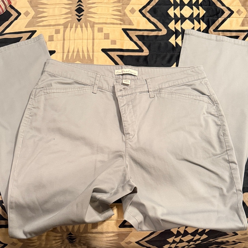 Gloria Vanderbilt Light Gray Pants